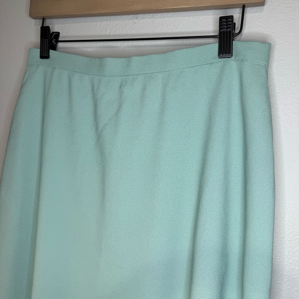 Koret Light Green A-Line Skirt - Picture 2 of 5